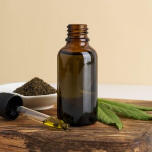 cannabis-leaf-oil-bottle-arrangement